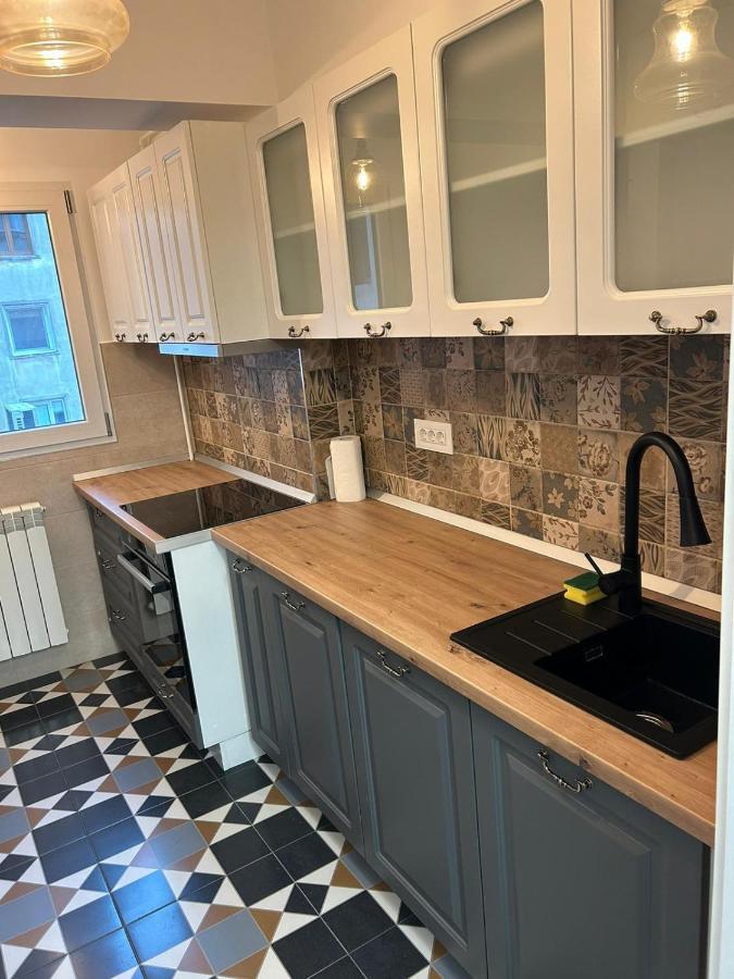Alex Apartament Central Бухарест Экстерьер фото